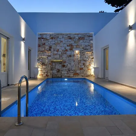 Nisides * Naousa (Paros)