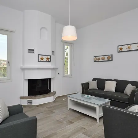 Villa Nisides Náusza